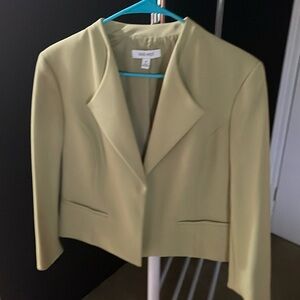 Women’s greenish yellow Nine West sport jacket size medium
